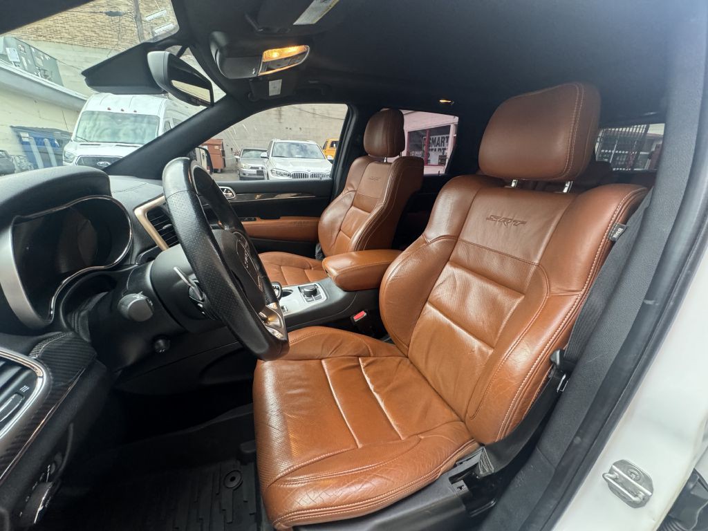 2015 Jeep Grand Cherokee Image 34