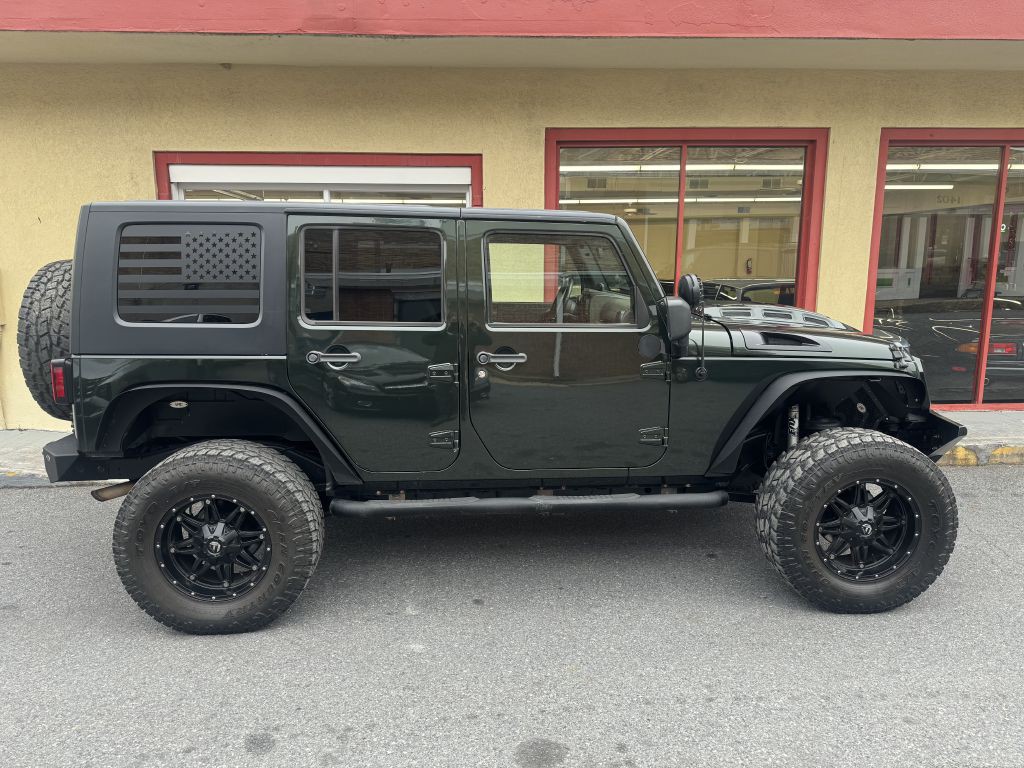 2010 Jeep Wrangler Unlimited Image 8