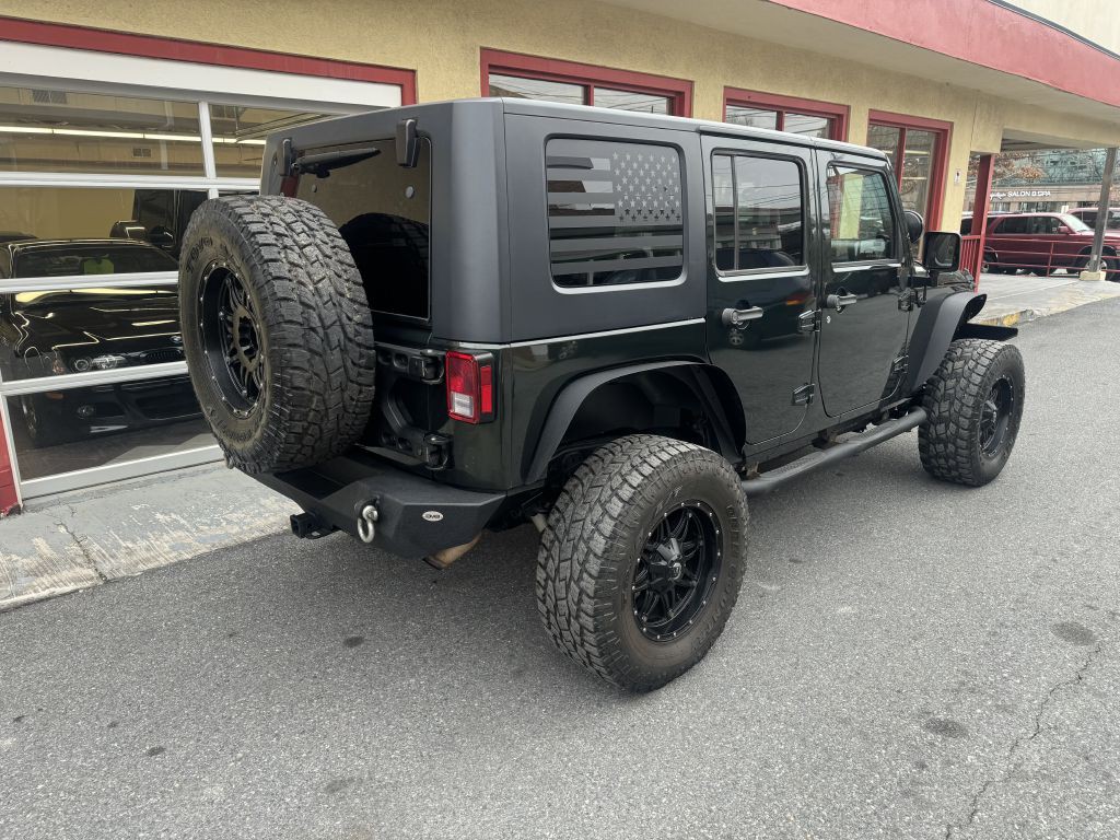 2010 Jeep Wrangler Unlimited Image 11