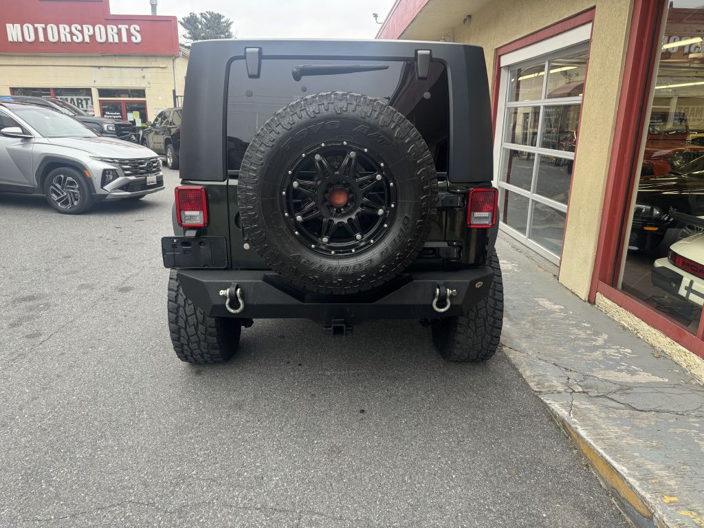 2010 Jeep Wrangler Unlimited Image 16