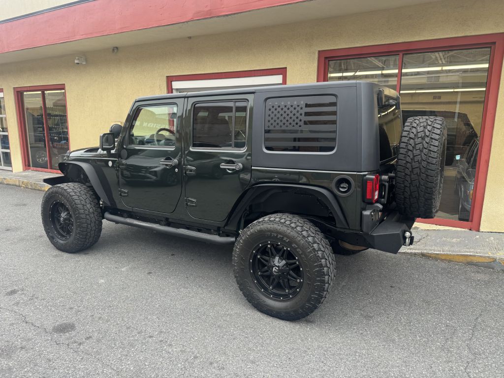 2010 Jeep Wrangler Unlimited Image 19