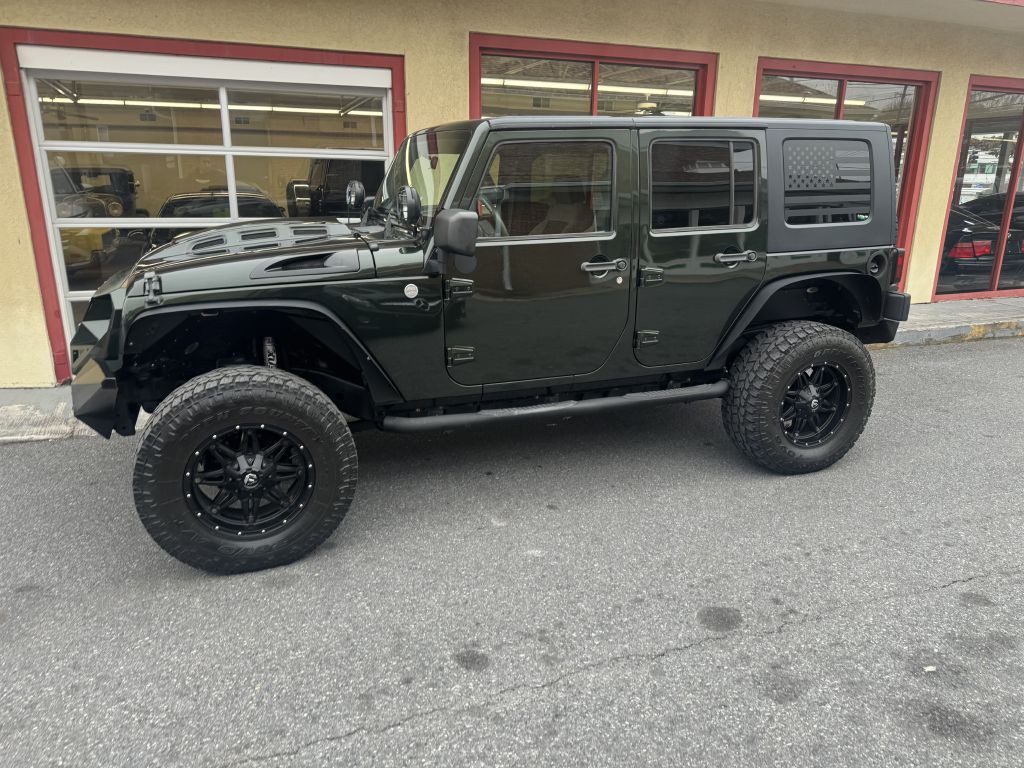 2010 Jeep Wrangler Unlimited Image 24