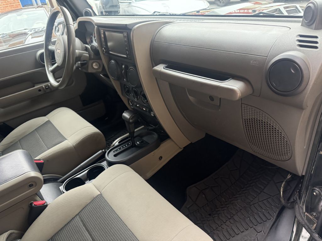 2010 Jeep Wrangler Unlimited Image 45