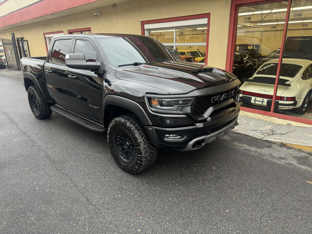 2022 RAM 1500 Image 2