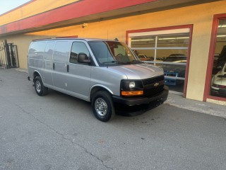 Image for 2017 Chevrolet Express  ID: 7239531