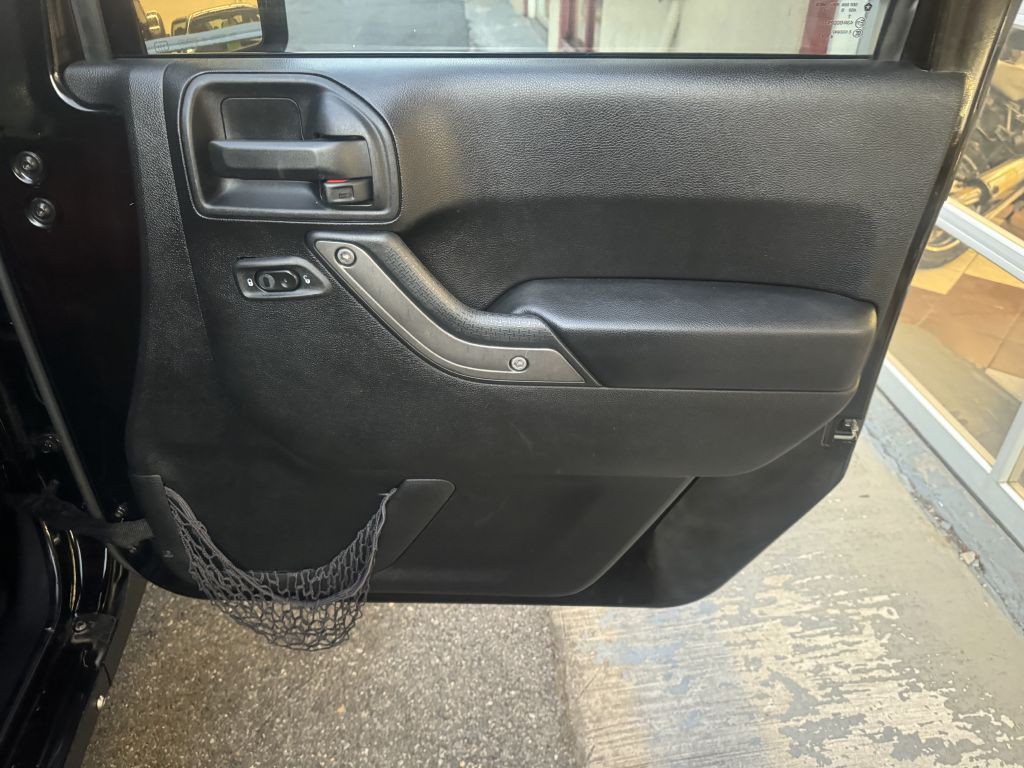 2016 Jeep Wrangler Unlimited Image 36