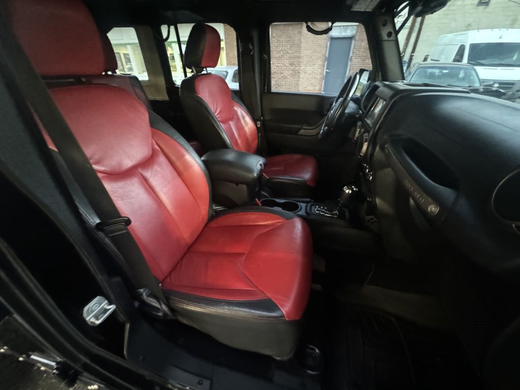 2016 Jeep Wrangler Unlimited Image 38