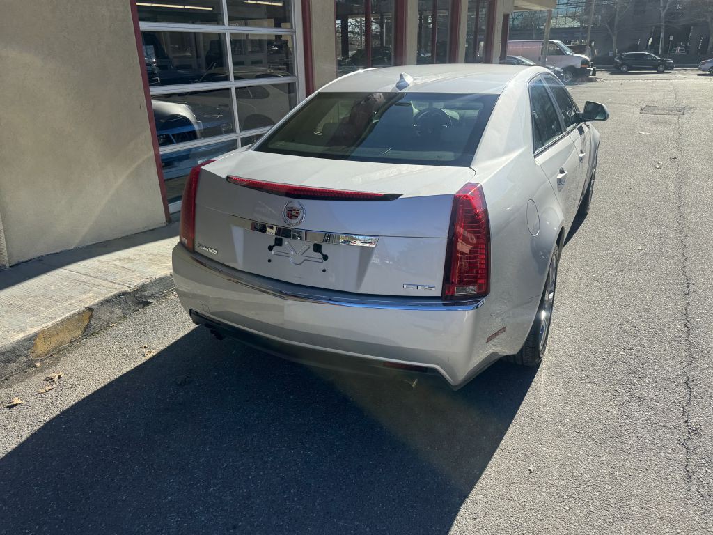 2009 Cadillac CTS Image 17