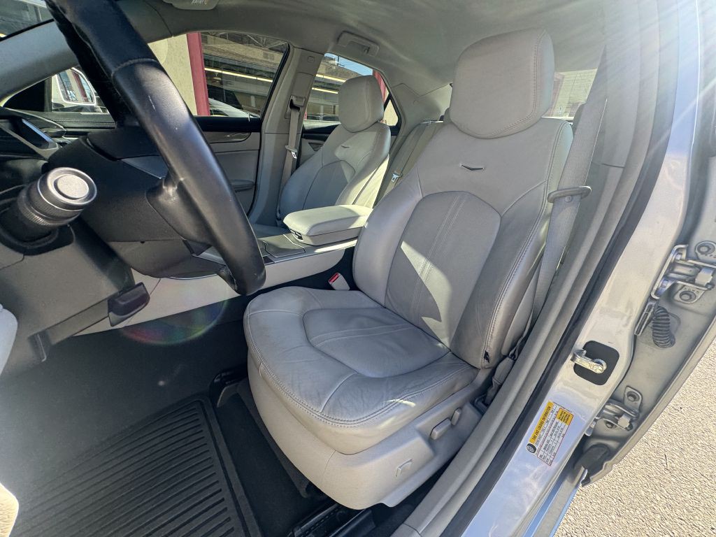 2009 Cadillac CTS Image 38