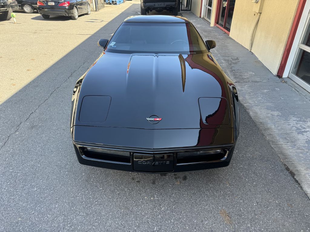 1984 Chevrolet Corvette Image 4