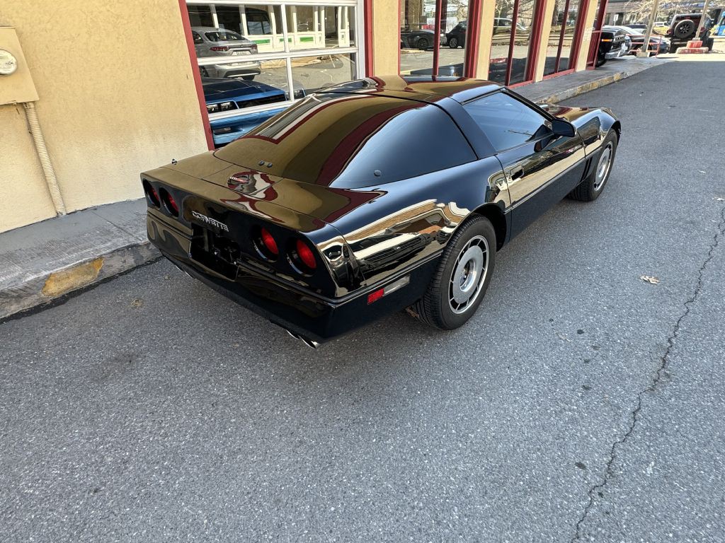 1984 Chevrolet Corvette Image 16
