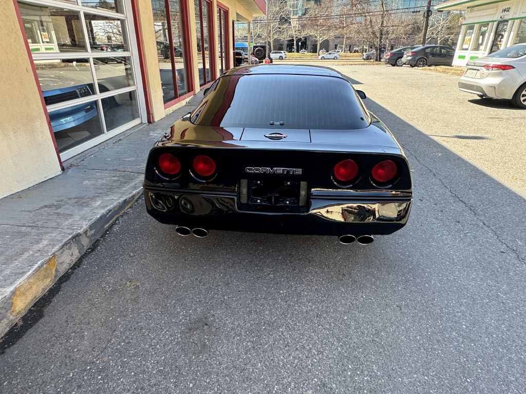 1984 Chevrolet Corvette Image 23