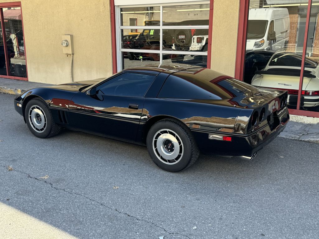 1984 Chevrolet Corvette Image 27