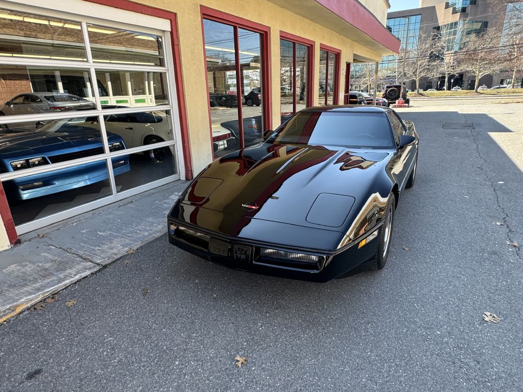 1984 Chevrolet Corvette Image 38
