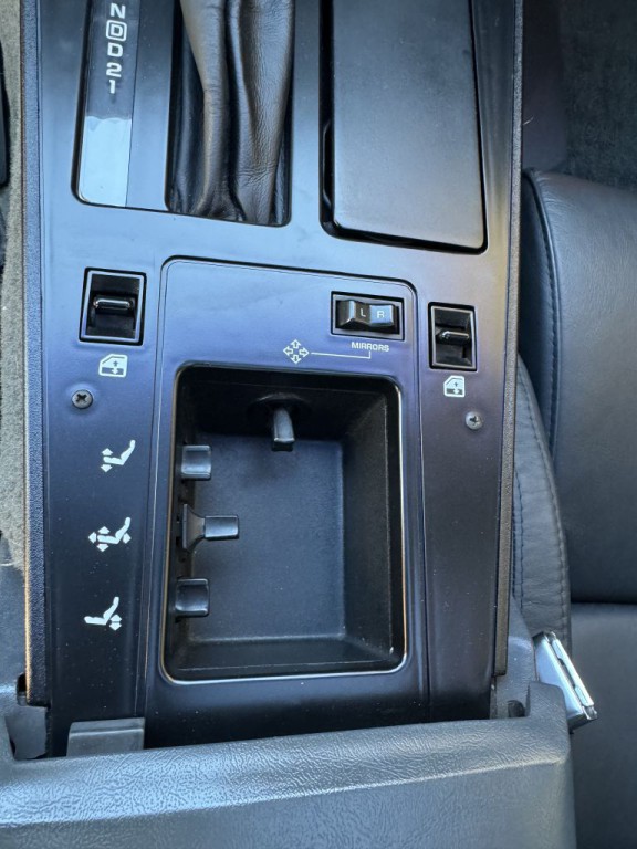 1984 Chevrolet Corvette Image 57