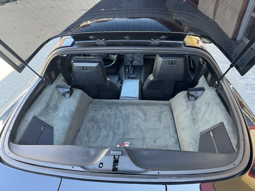 1984 Chevrolet Corvette Image 59