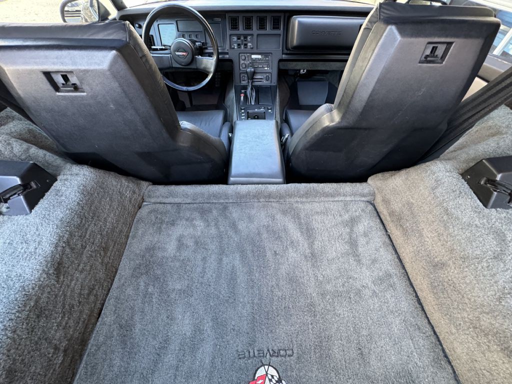 1984 Chevrolet Corvette Image 60