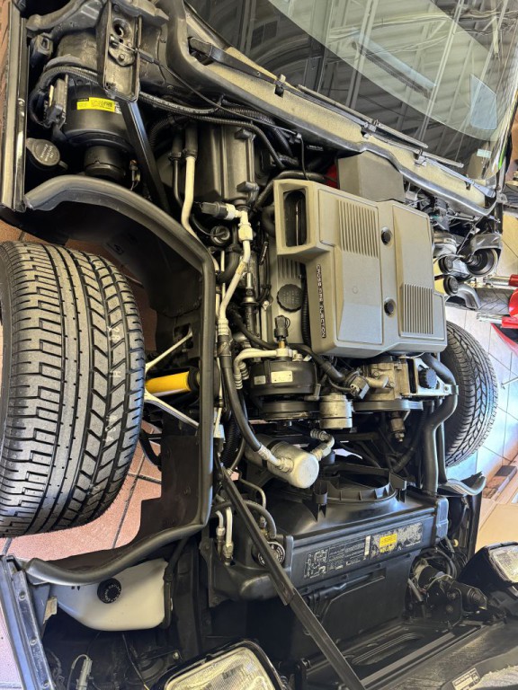 1984 Chevrolet Corvette Image 64