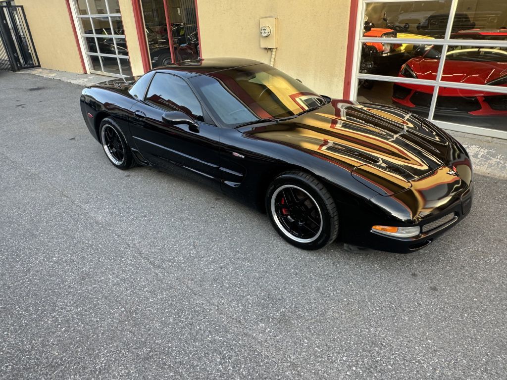 2002 Chevrolet Corvette Image 7