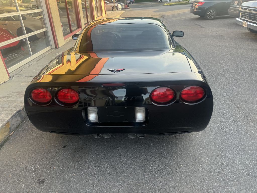 2002 Chevrolet Corvette Image 21