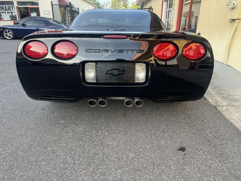 2002 Chevrolet Corvette Image 25