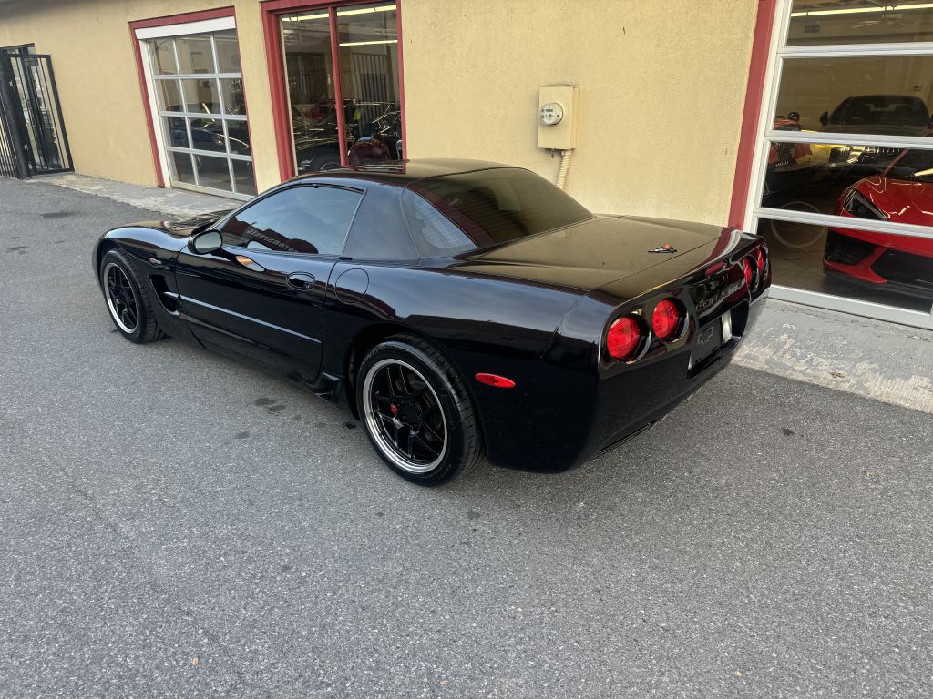 2002 Chevrolet Corvette Image 28