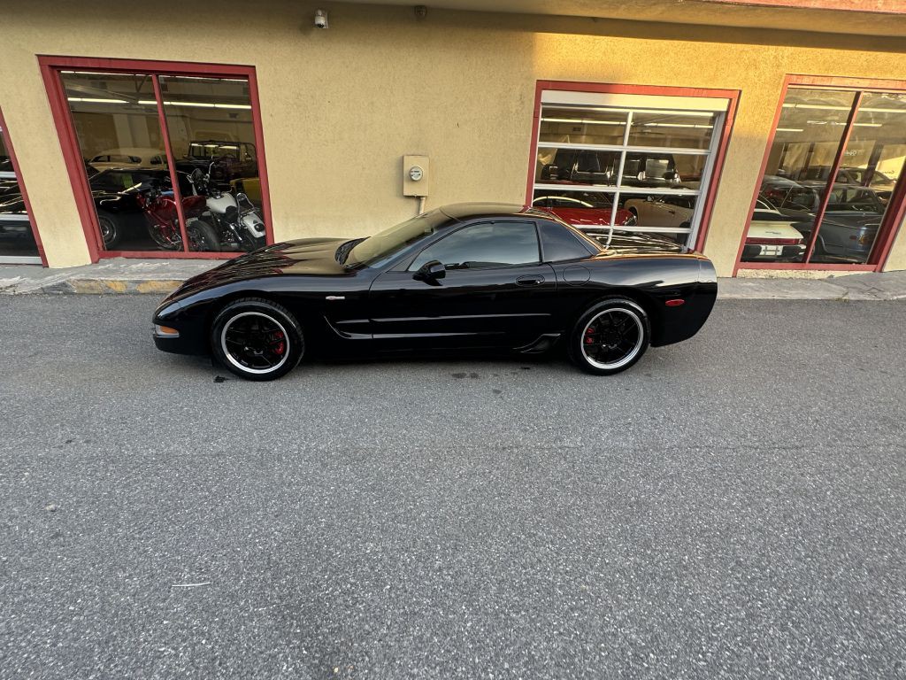 2002 Chevrolet Corvette Image 34