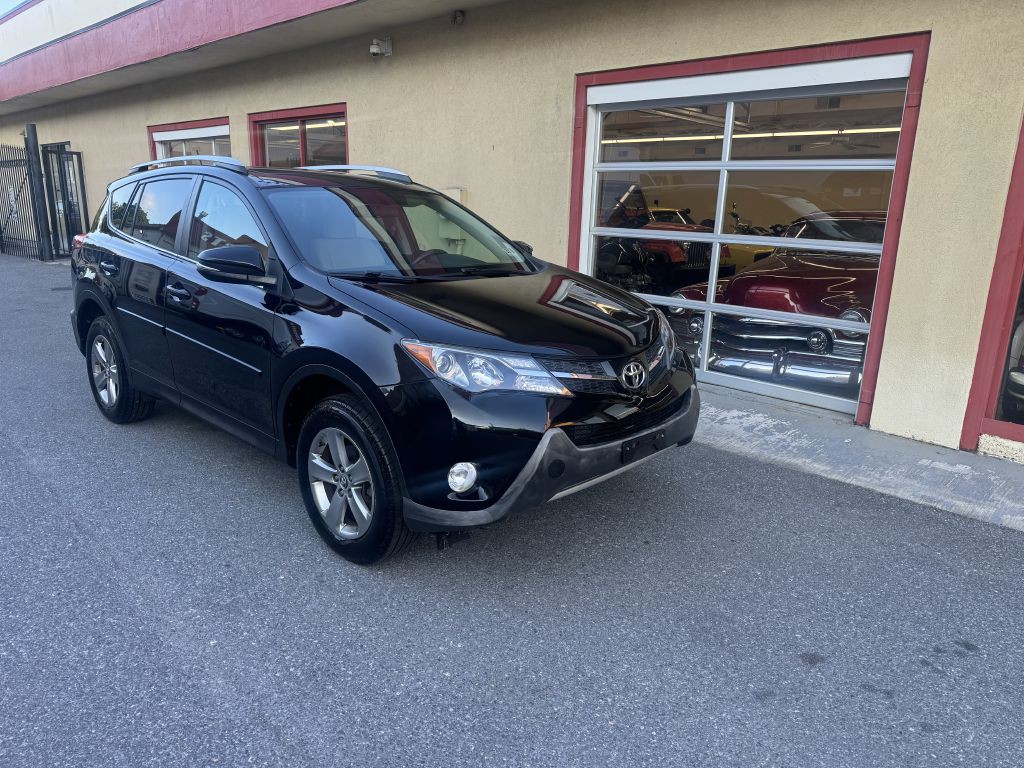 2015 Toyota Rav4 Image 1