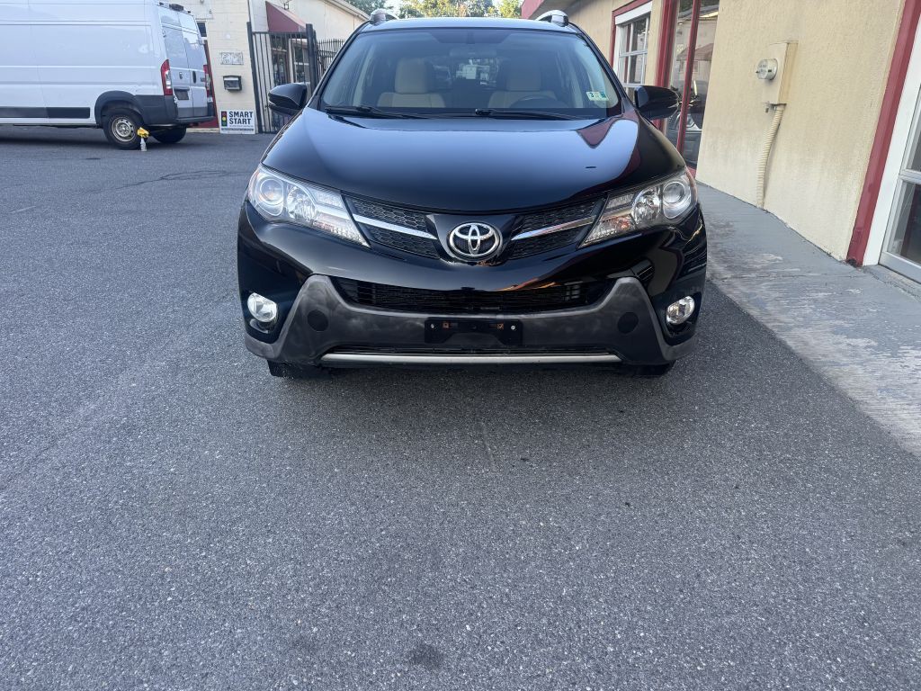 2015 Toyota Rav4 Image 2