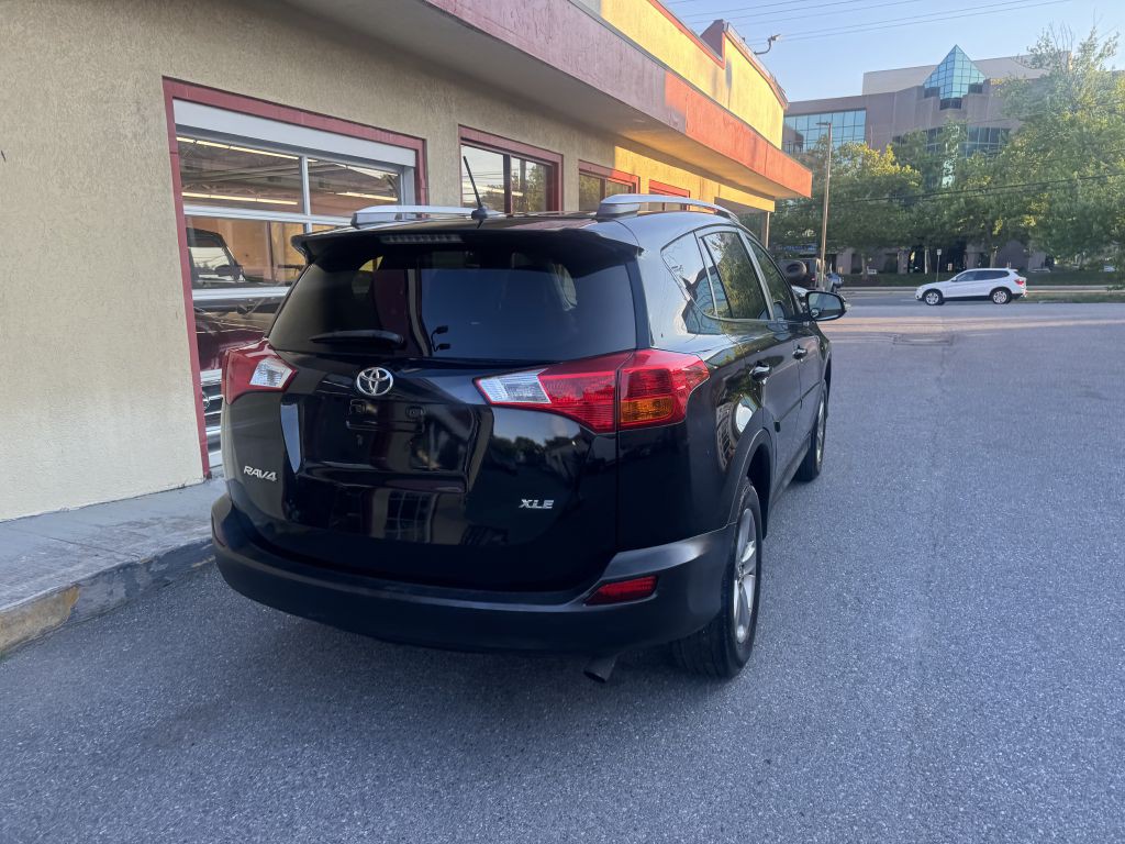 2015 Toyota Rav4 Image 15