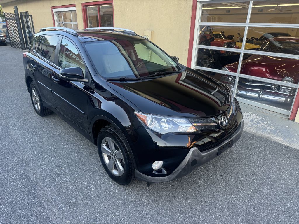 2015 Toyota Rav4 Image 17