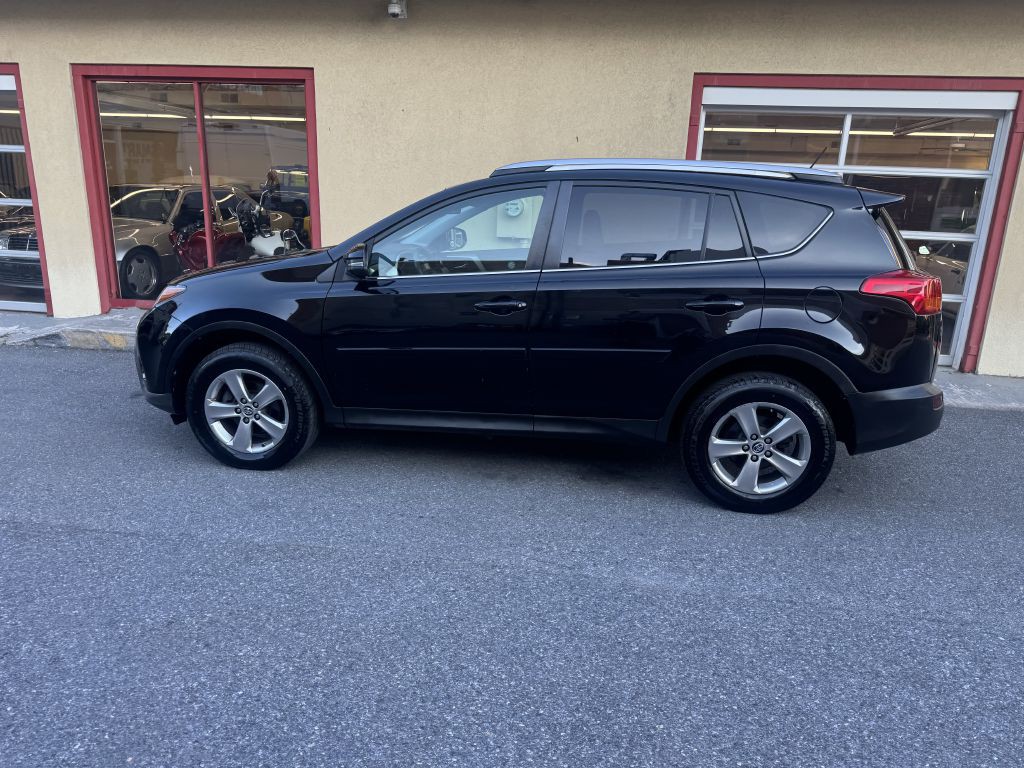 2015 Toyota Rav4 Image 24