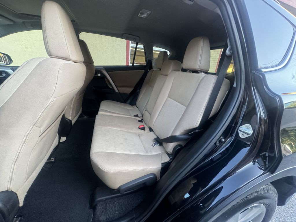 2015 Toyota Rav4 Image 42
