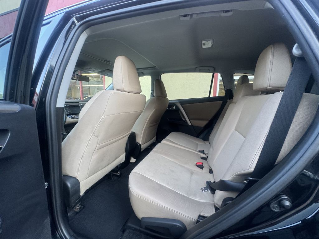 2015 Toyota Rav4 Image 43