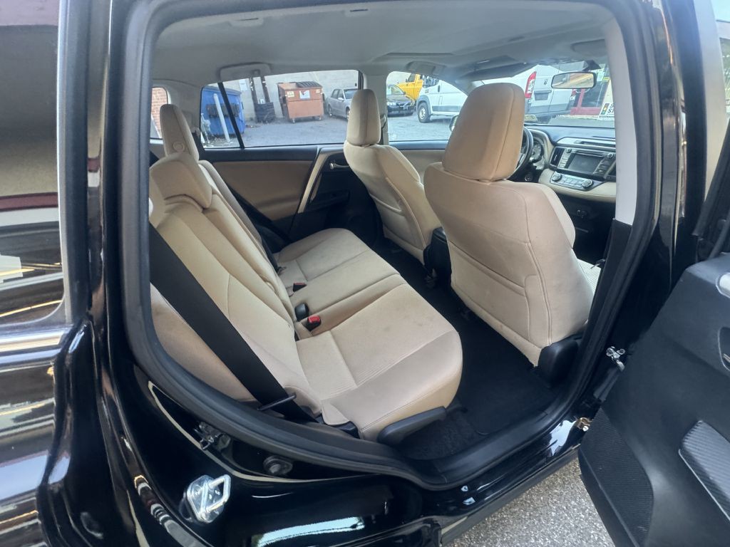 2015 Toyota Rav4 Image 46