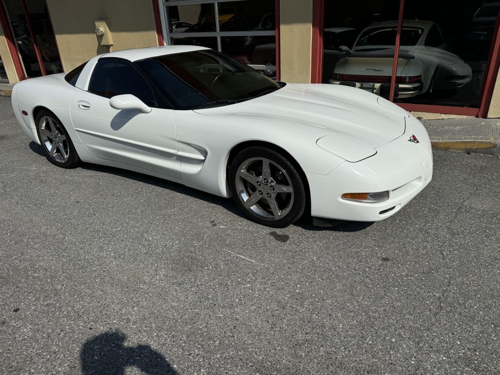 1998 Chevrolet Corvette Image 8