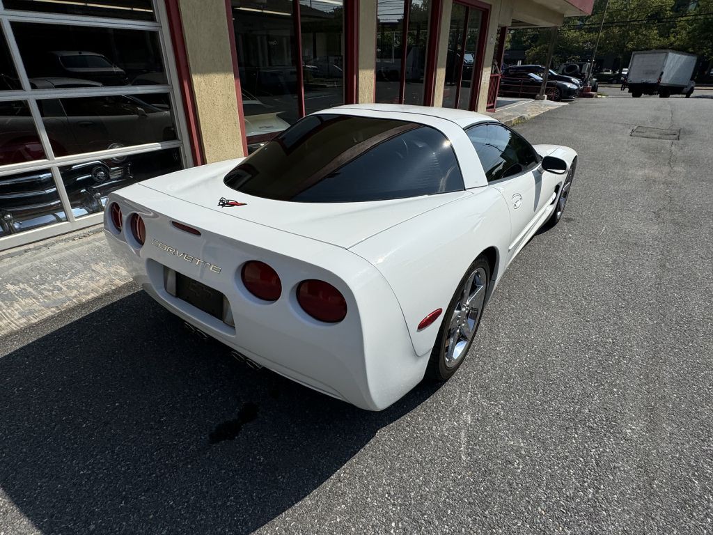 1998 Chevrolet Corvette Image 22