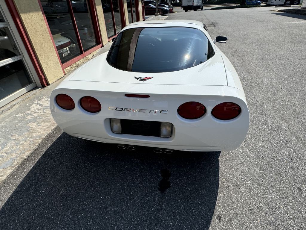 1998 Chevrolet Corvette Image 26