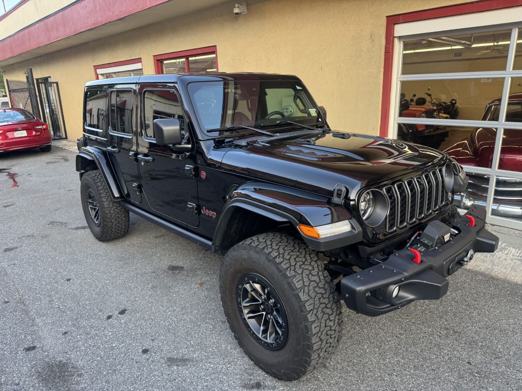 2024 Jeep Wrangler Image 4