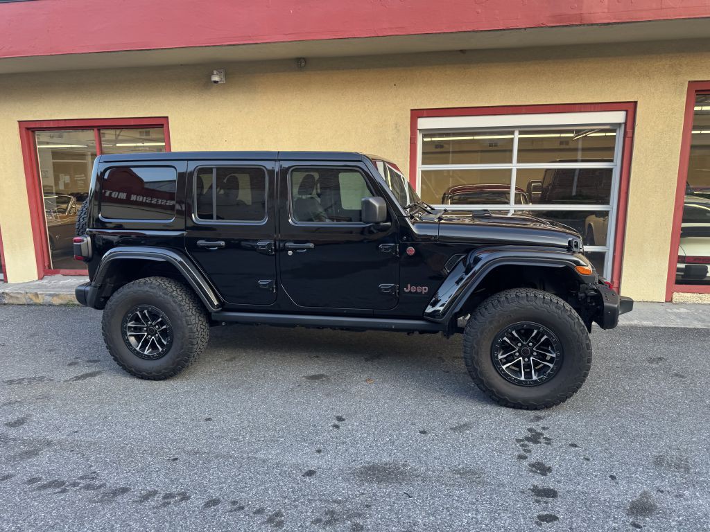 2024 Jeep Wrangler Image 8