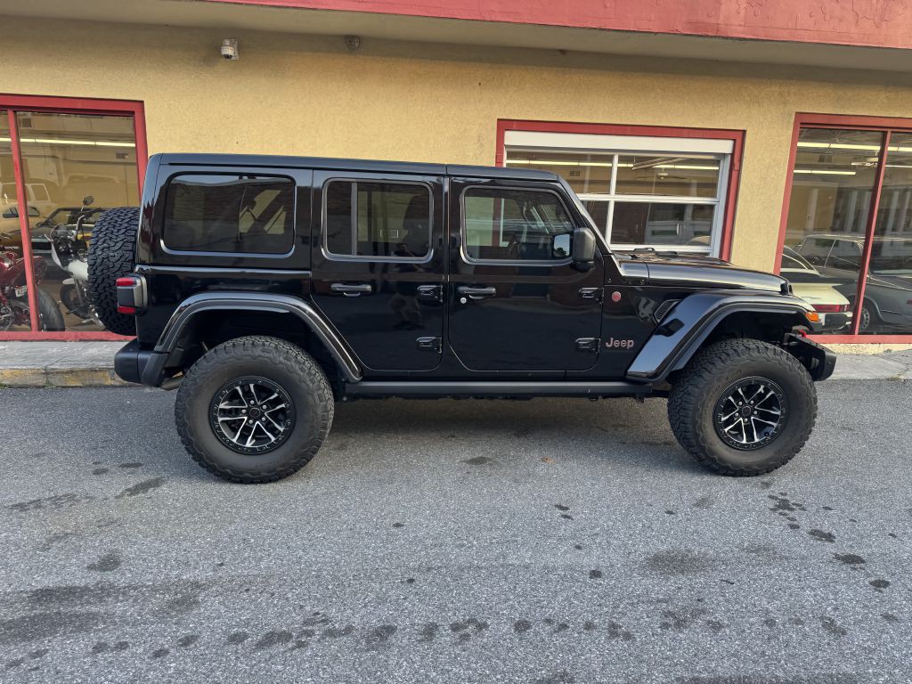 2024 Jeep Wrangler Image 11