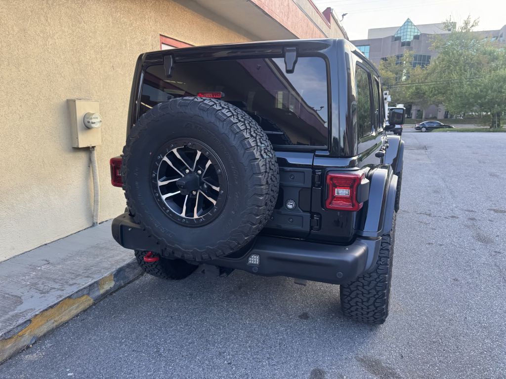 2024 Jeep Wrangler Image 21
