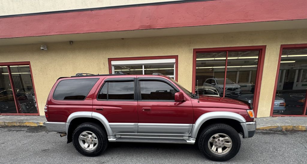 1998 Toyota 4Runner Image 9