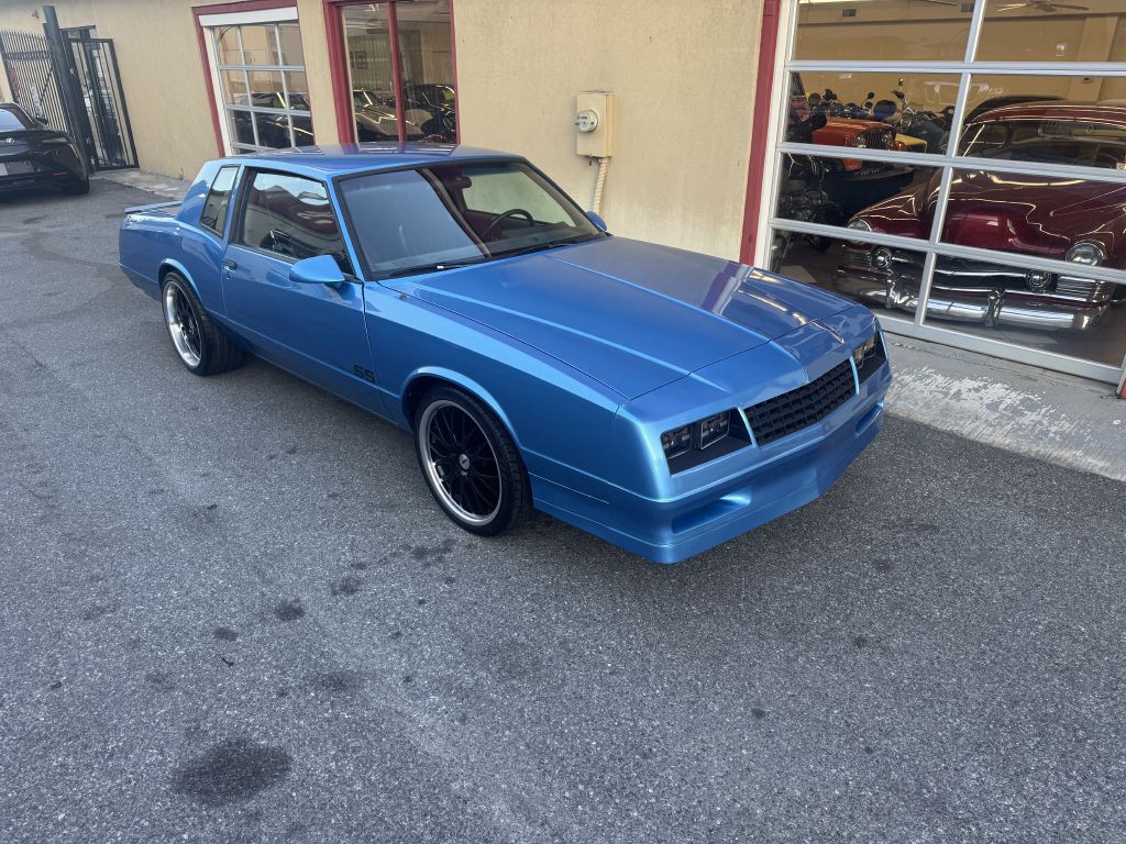 1987 Chevrolet Monte Carlo Image 1