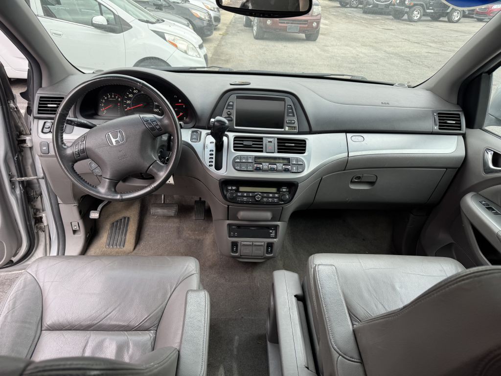 2010 Honda Odyssey Image 9