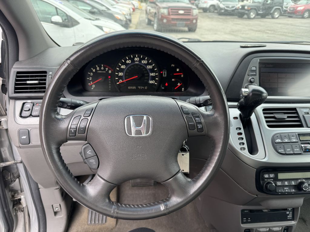 2010 Honda Odyssey Image 12