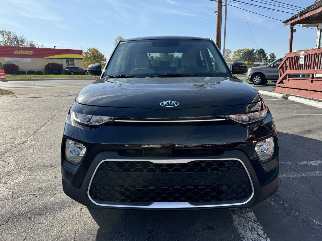2021 Kia Soul Image 2