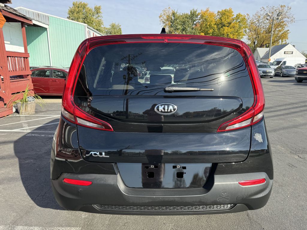 2021 Kia Soul Image 4