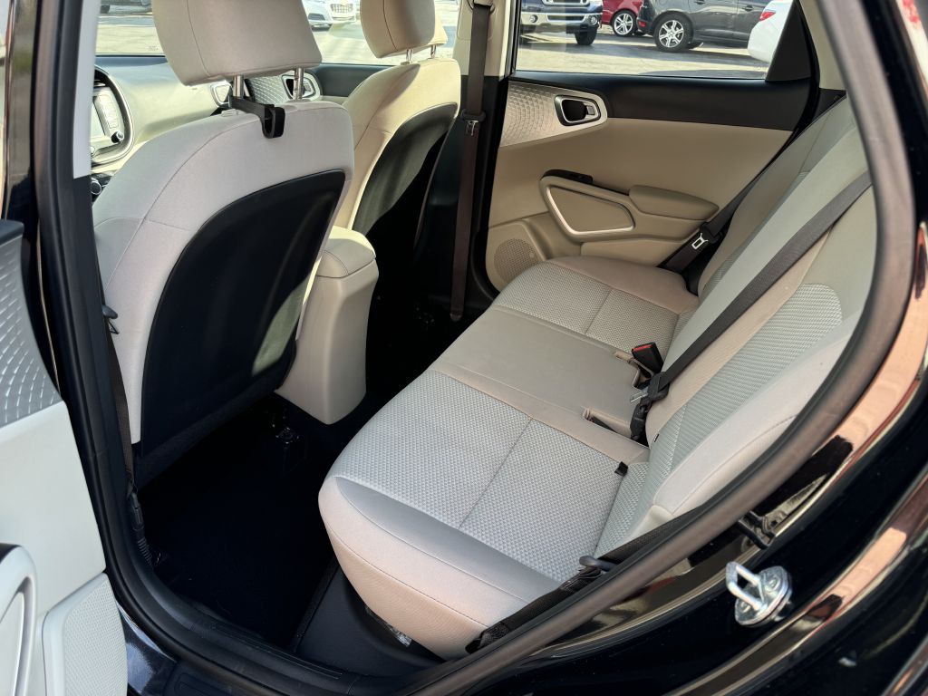 2021 Kia Soul Image 6