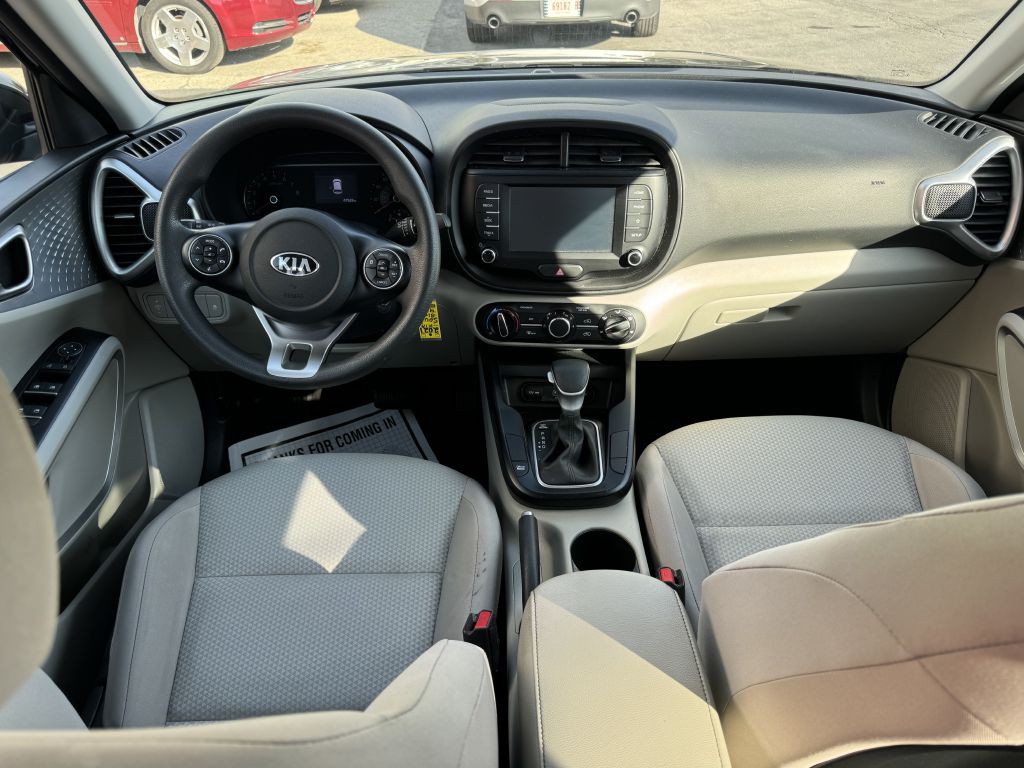 2021 Kia Soul Image 7
